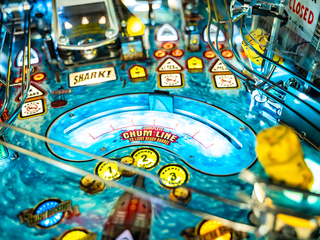 Jaws LE Pinball Machine - Sharks Fin